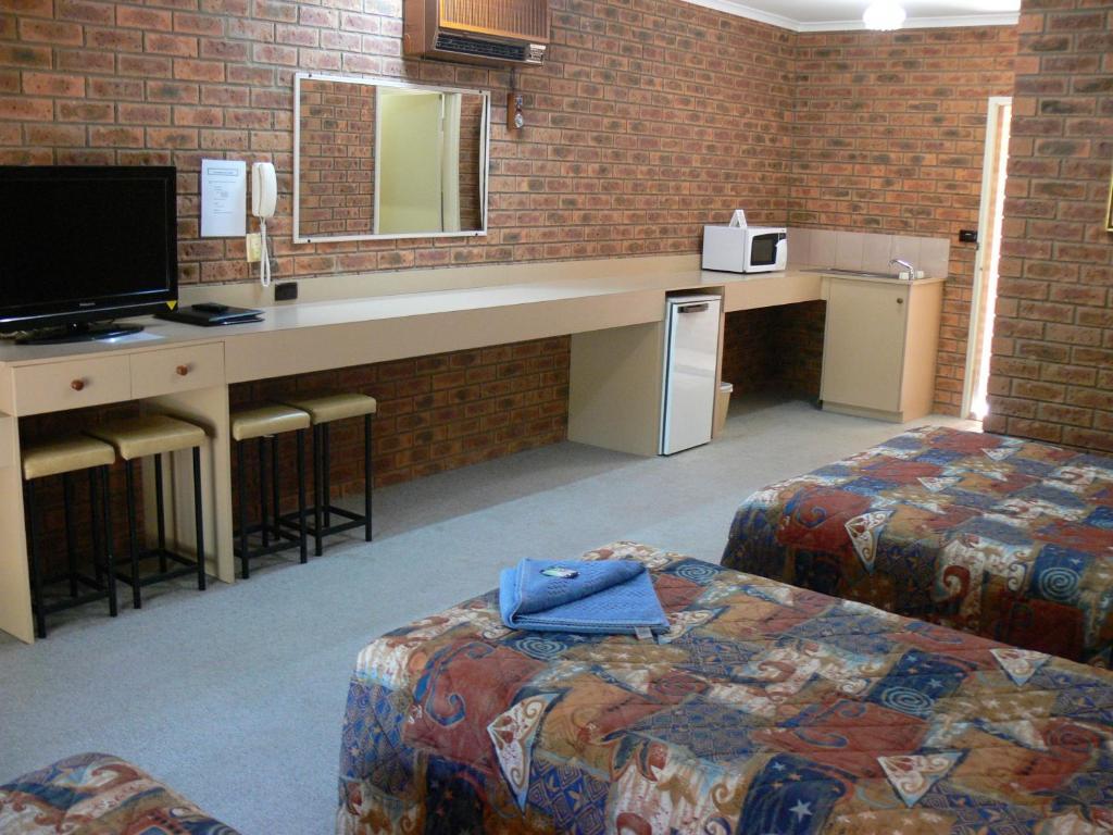 Settlement Motor Inn Deniliquin Habitación foto